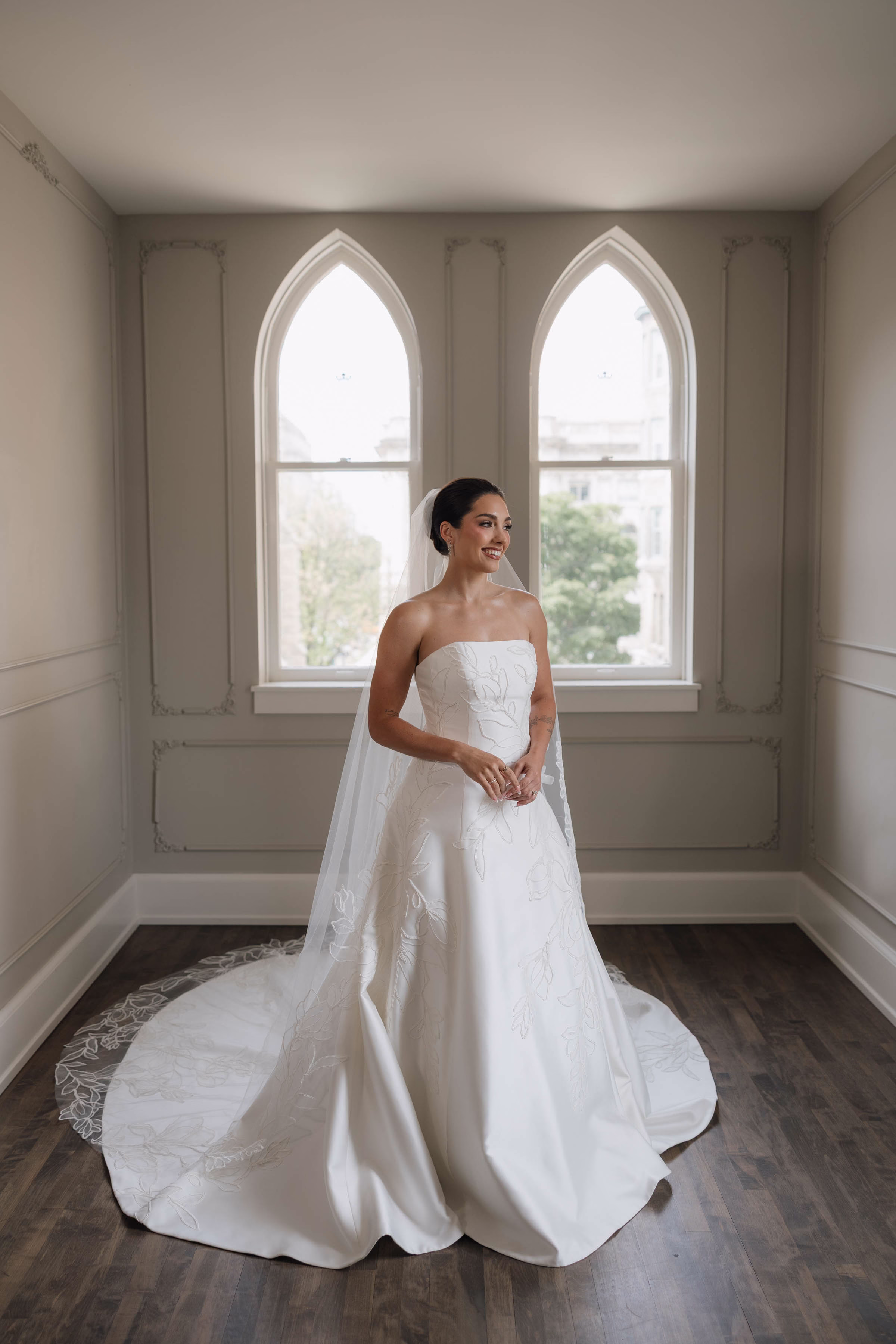 White-Dress-Bridal-Boutique-wedding-event-gown-dress-formalwear-Milwaukee-Wisconsin-10