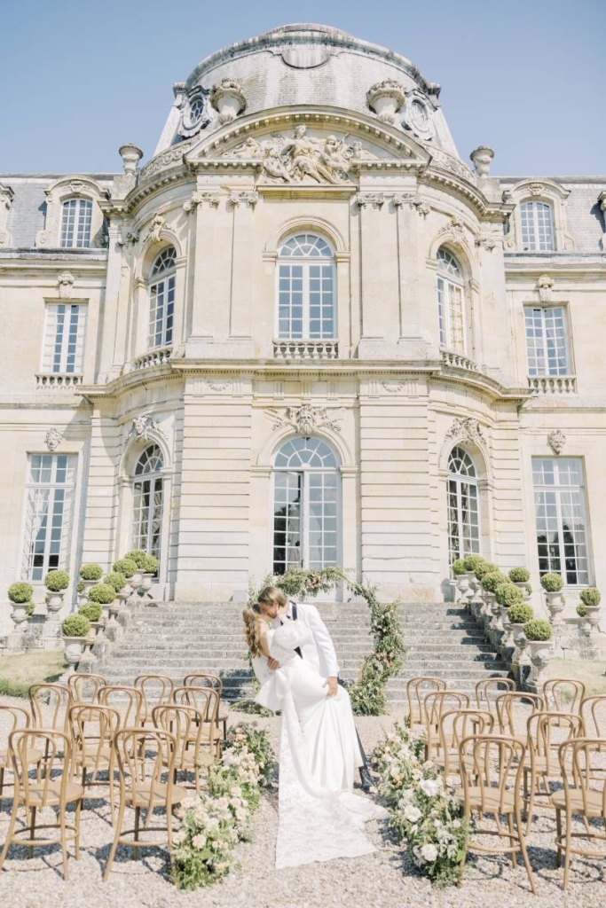 1214999-50825-l-56483y6U9YtU