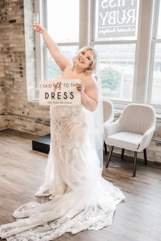 1218019-50895-l-56483ASyVAre