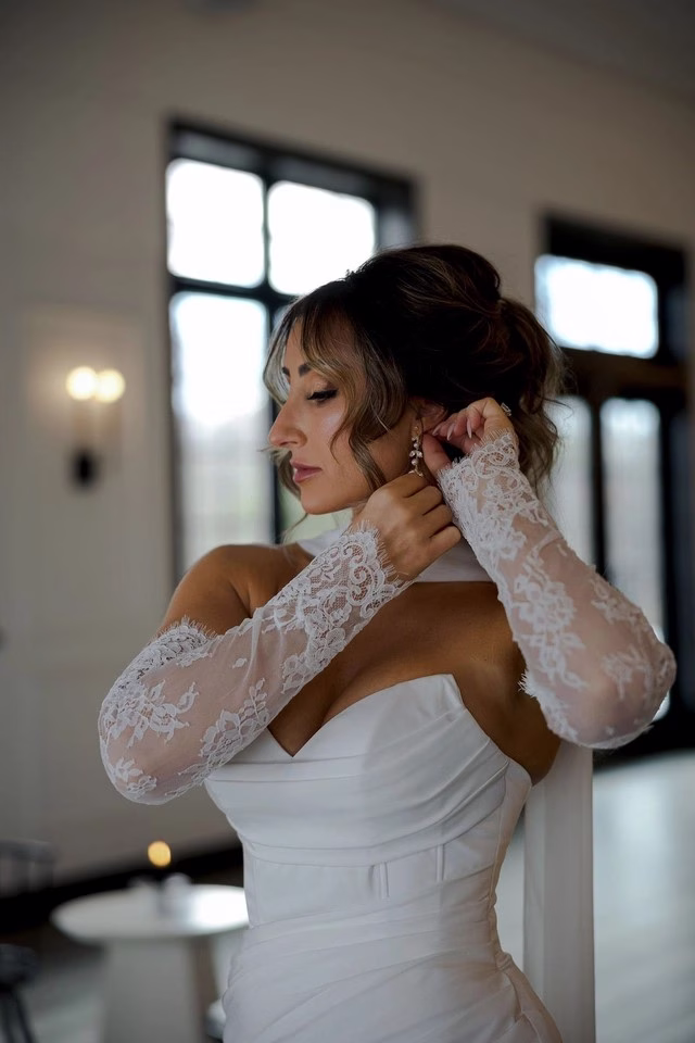 1232032-50835-l-DYdUMat