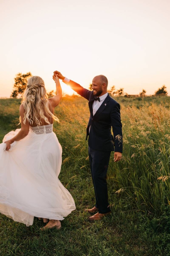 1218346-50906-l-56483uJujaMA