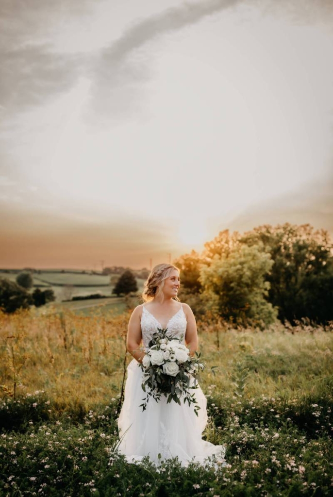 1220494-50961-l-56483naHEqAb