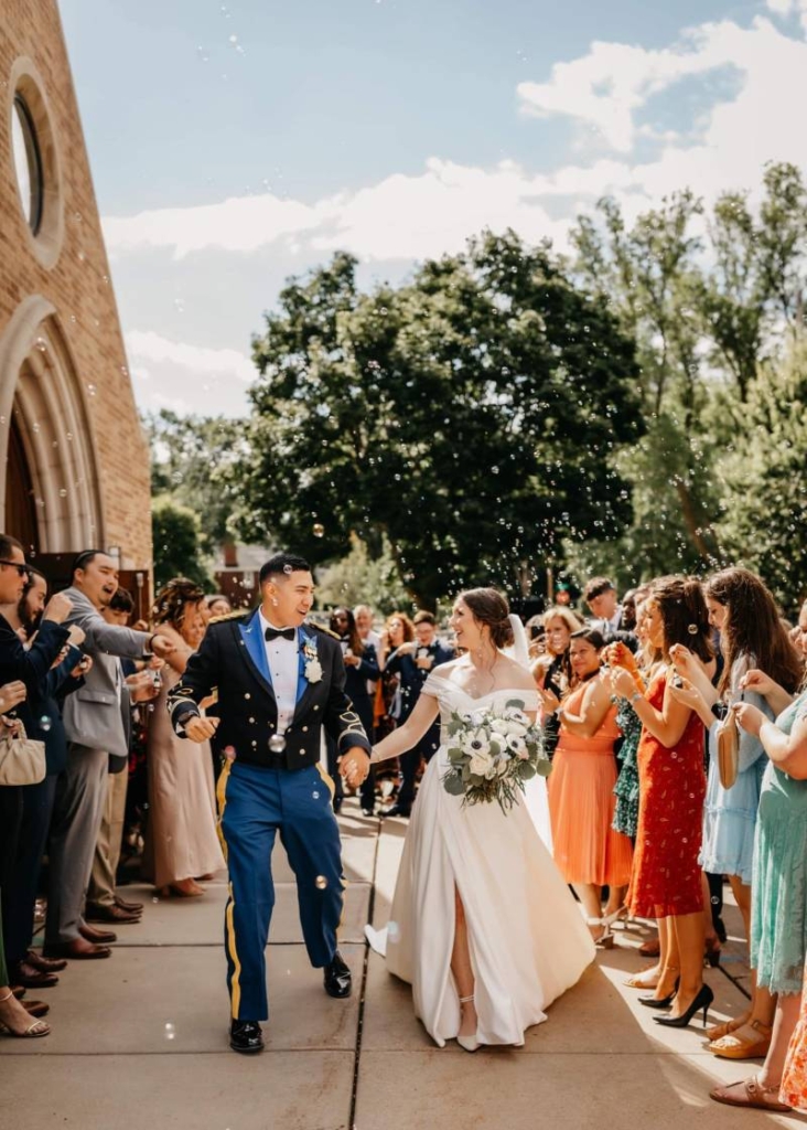 1220498-50961-l-564833AjUDu2