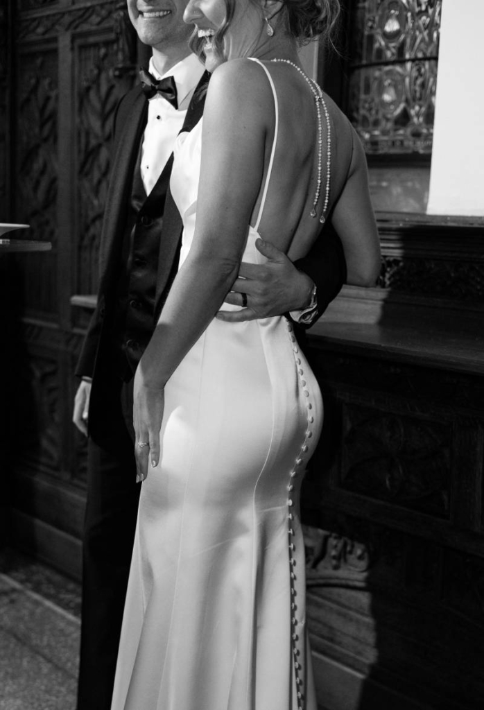 1220739-50974-l-56483XumUjuj