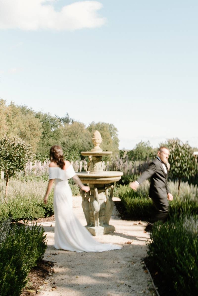 1220741-50974-l-56483Yge8enU