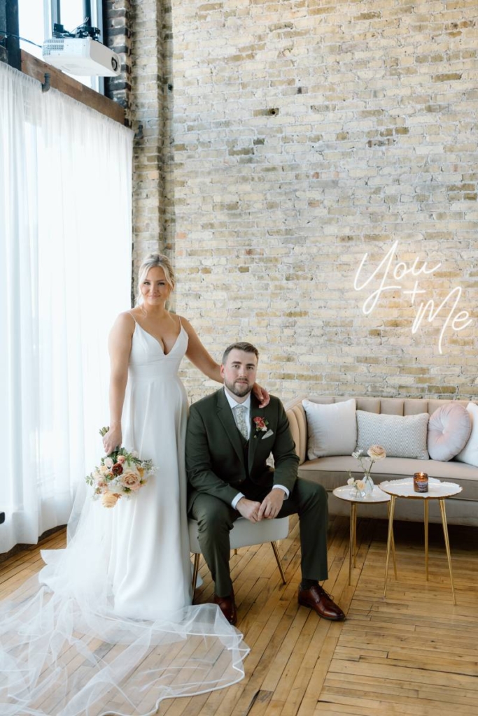 1221020-50979-l-56483pULETAP