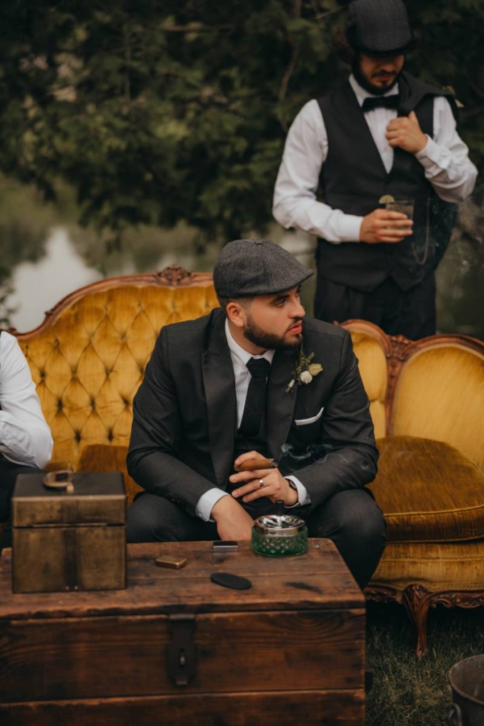 1221025-50979-l-56483EdynyVu