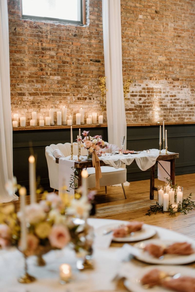 1221040-50979-l-56483YGUveRU