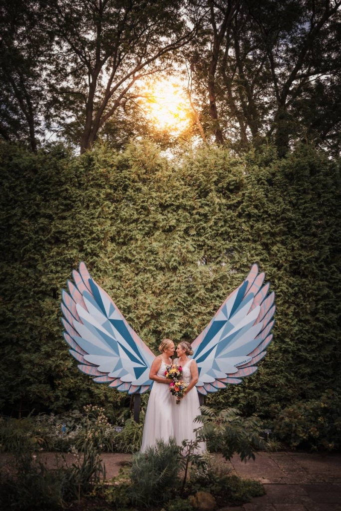 1226253-51176-l-56483aWeWure