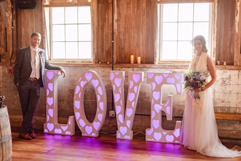 1231744-51370-l-56483QUjaqY8