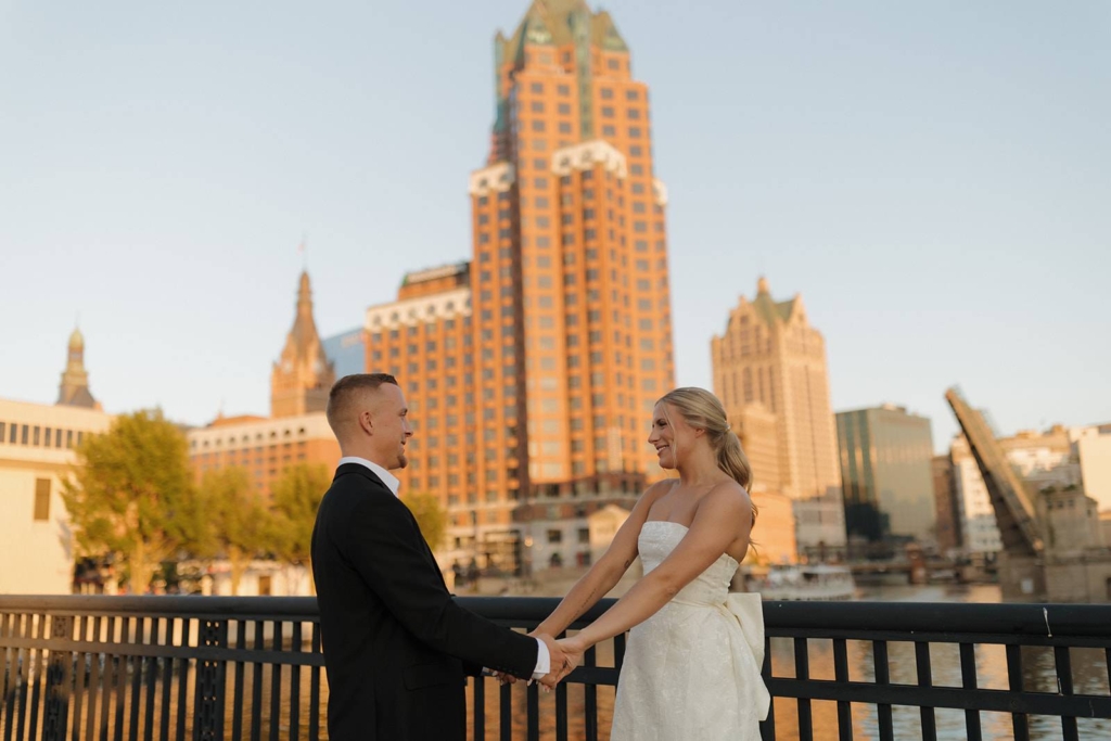 City Lights & Pearl Details: Inside Abbie & Colton's Milwaukee Rooftop Wedding