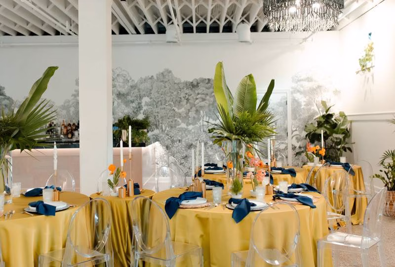 1233840-51458-l-56483JAXedan