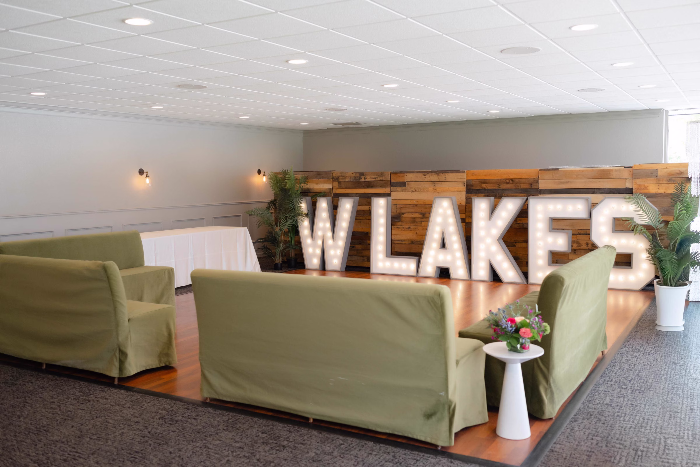 Western-Lakes-Golf-Club-Wedding-event-party-venue-ceremony-reception-pewaukee-Milwaukee-Wisconsin-7