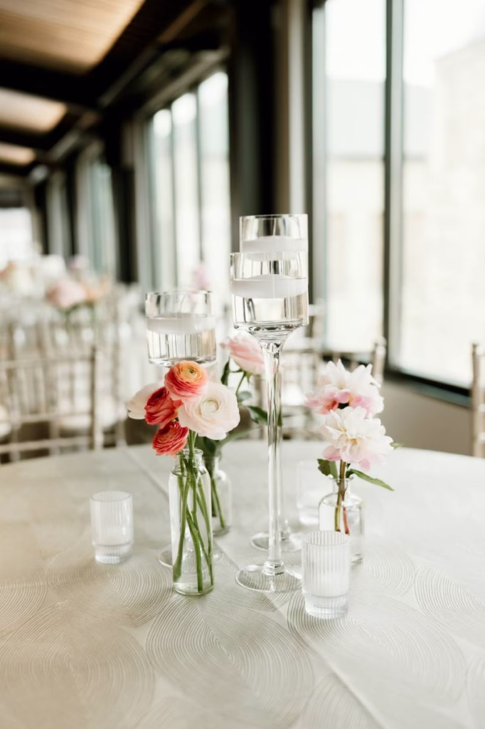 1235865-51548-l-564835EjU7Aq