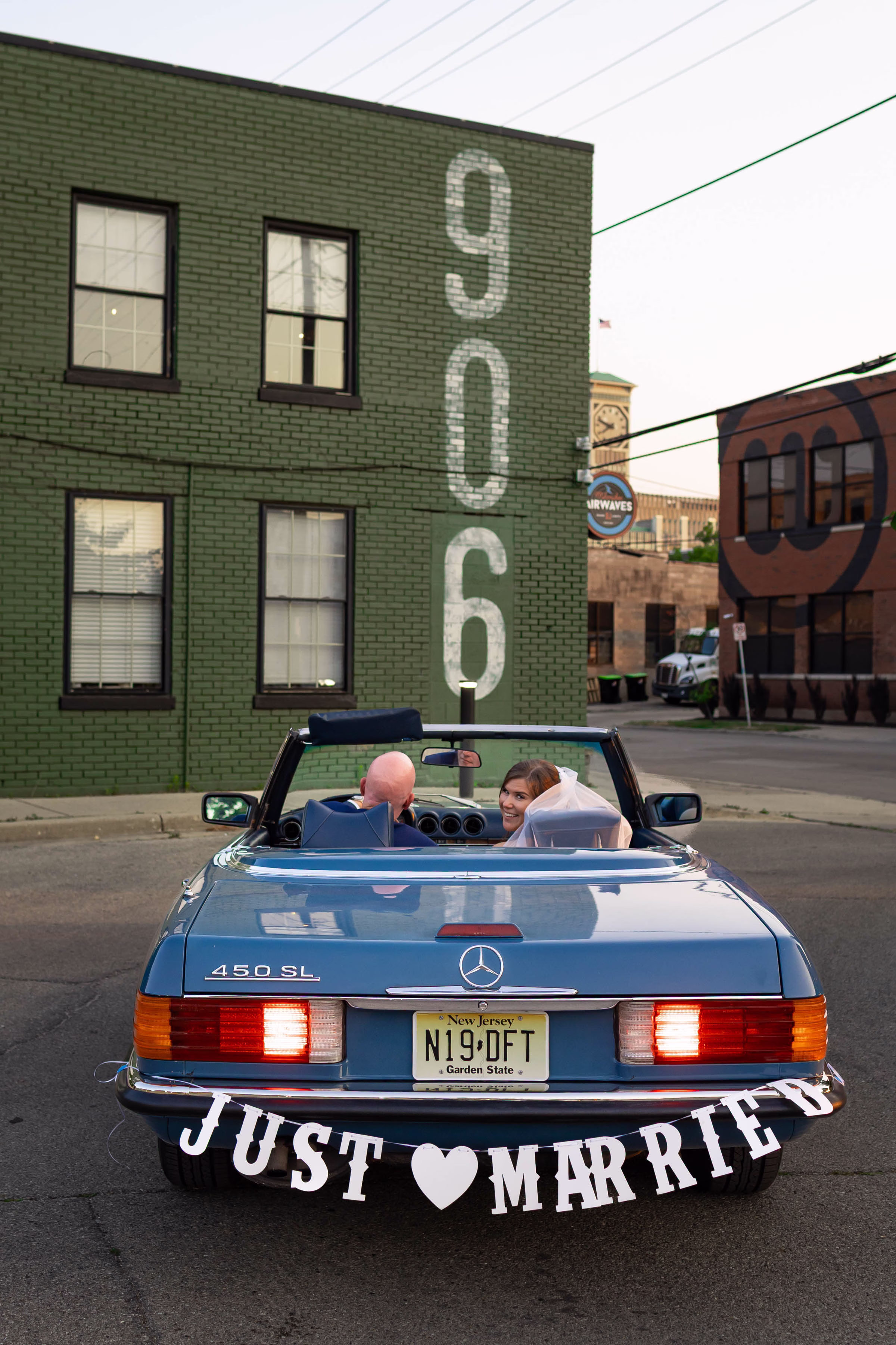 Ampersand-Photography-wedding-event-lifestyle-photos-Milwaukee-Wisconsin.-7