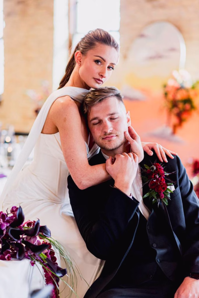 1236361-51563-l-564834usAVA6