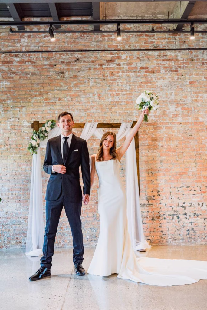 1236364-51563-l-56483E6u5y3U