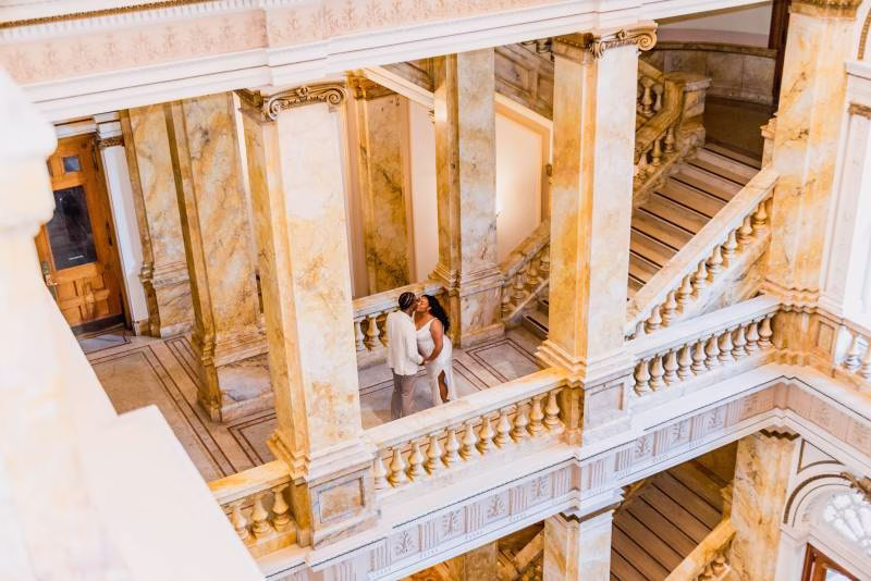 1236365-51563-l-56483eqA8yLy