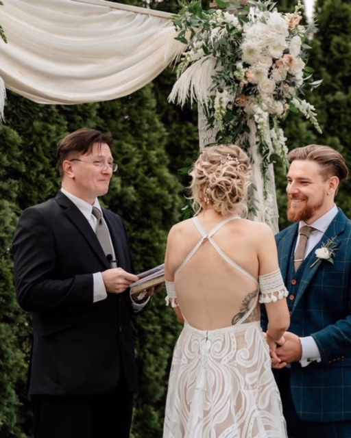 1236780-51581-l-UsePuGA