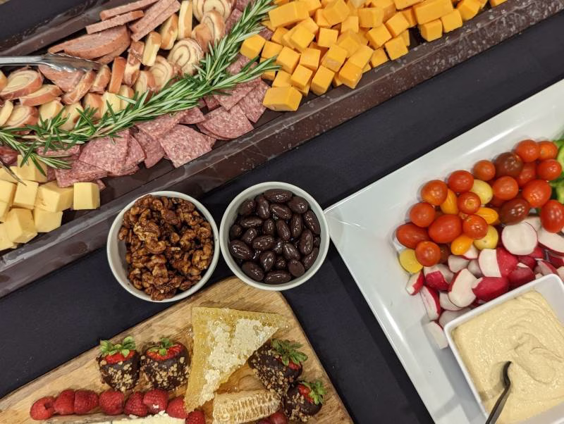 1238183-51653-l-56483EhyDYga