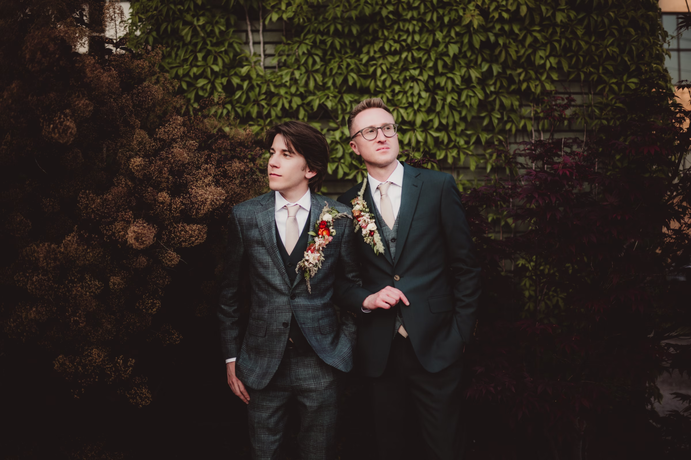Nature Meets Industrial: Cody & Bryan’s Modern Wedding at The Ivy House