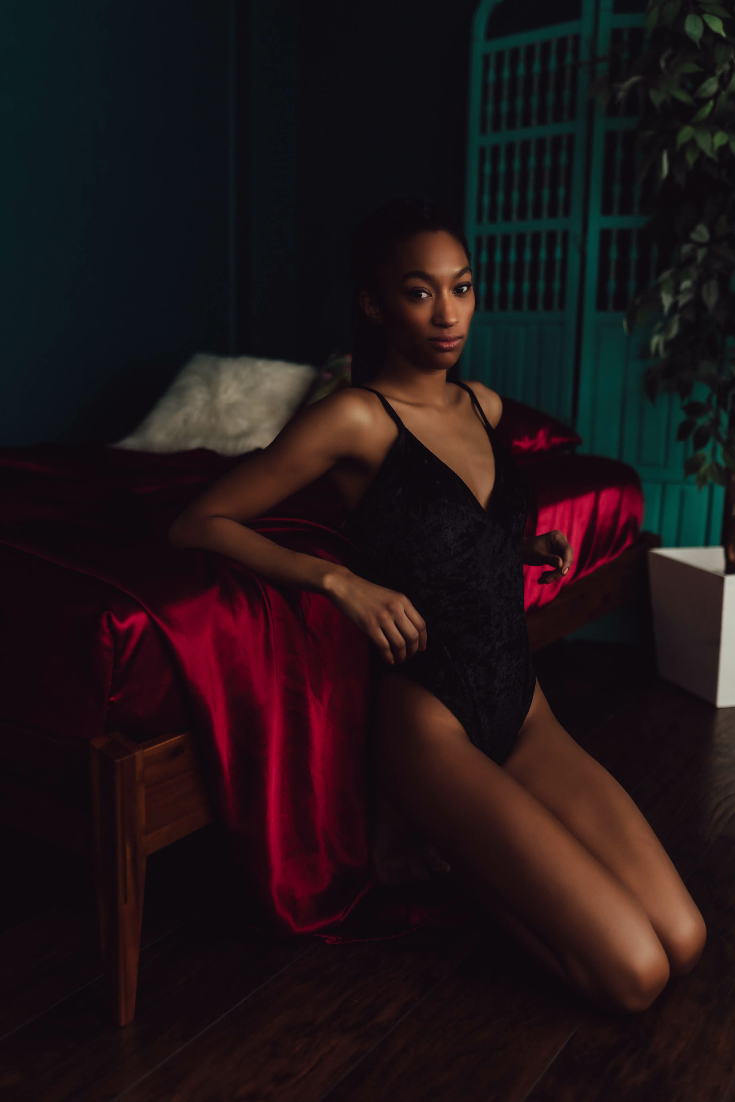 Buxom-Boudoir-full-service-boudoir-photography-wedding-gift-Milwaukee-Wisconsin-005