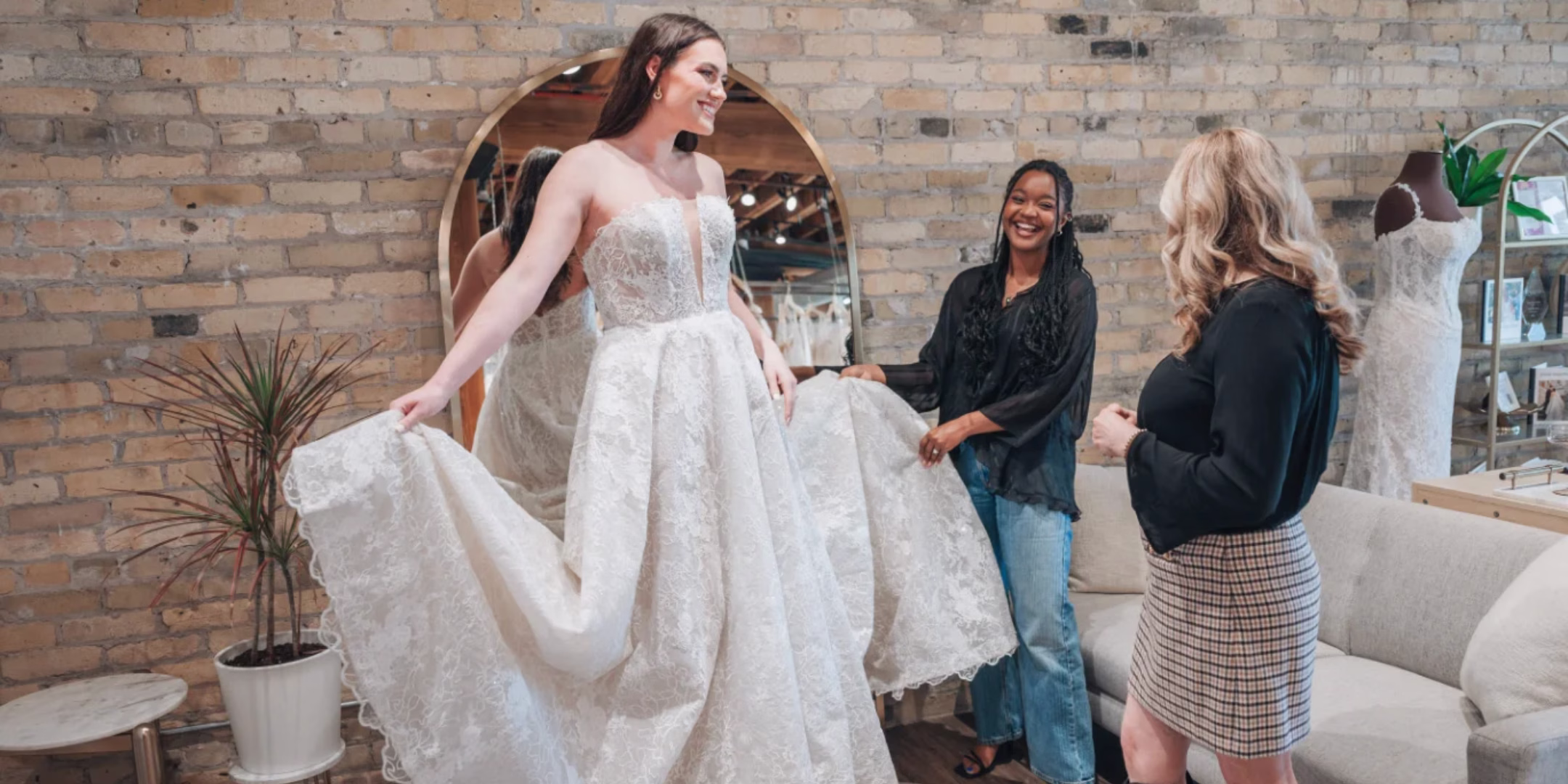 ‘Thankful for You’ Sale with Miss Ruby Bridal